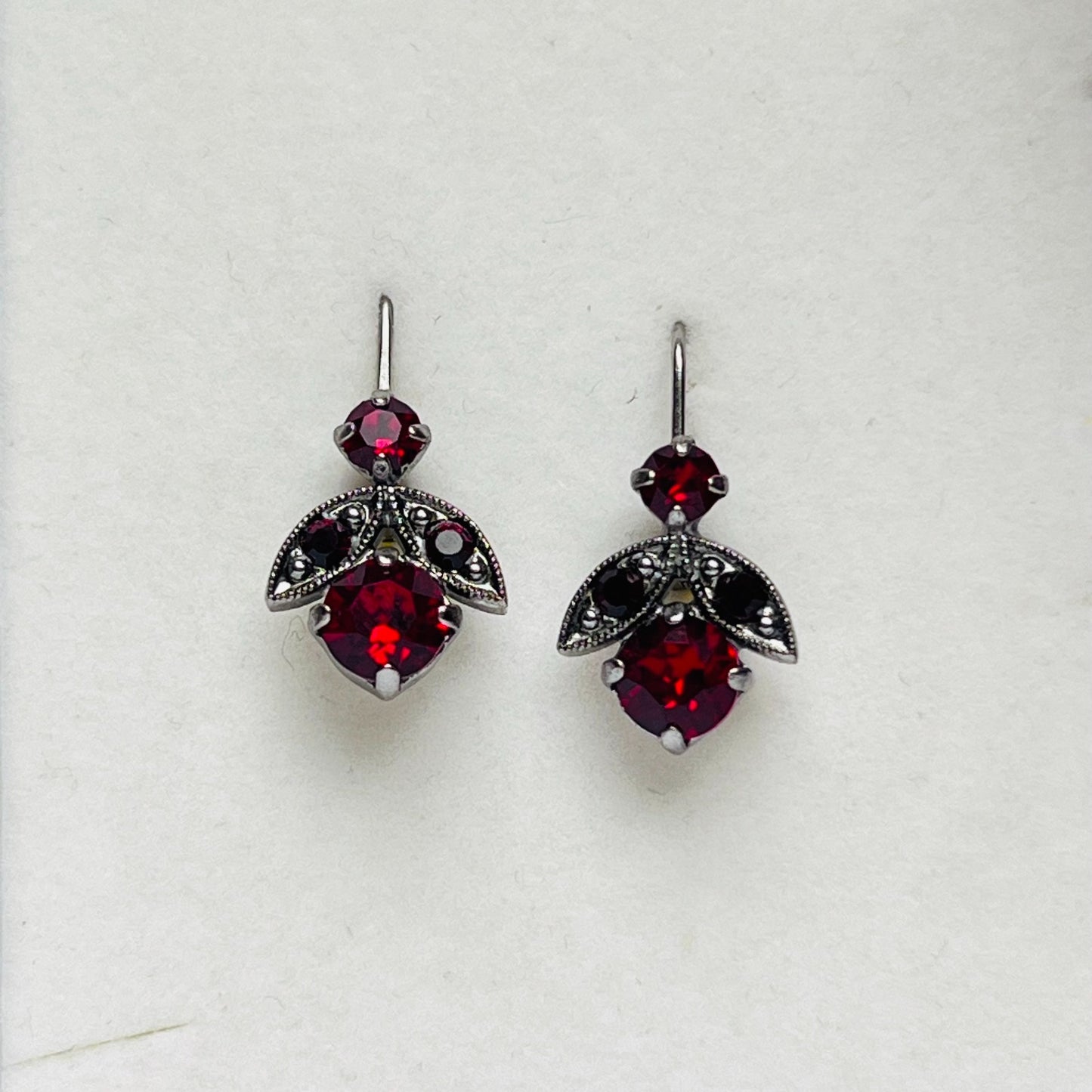 3936 Vintage Earring mit Swarovski Crystals 25mm