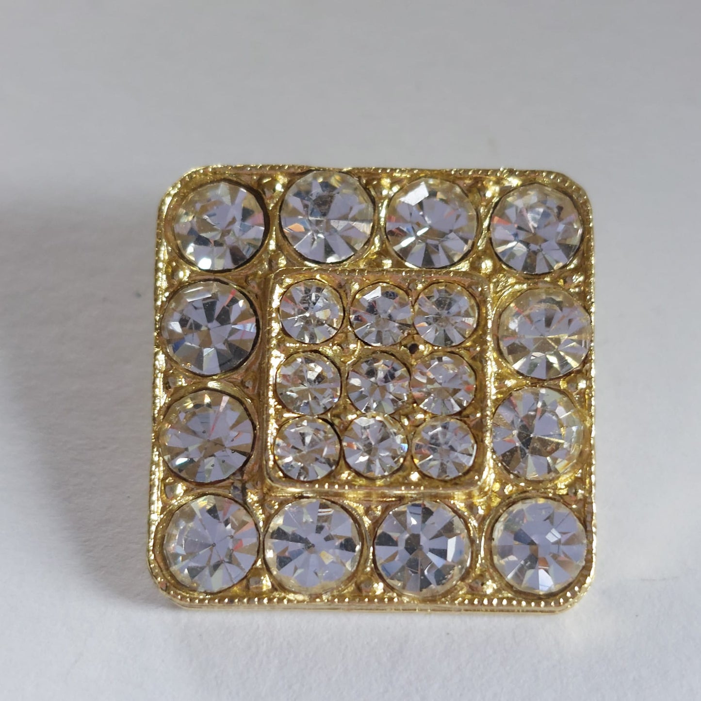 4145 Knopfe mit Swarovski Kristallen 20mm