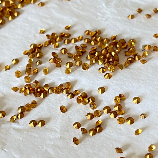 Swarovski® Chaton Vintage Topaz Gold Foiled PP13