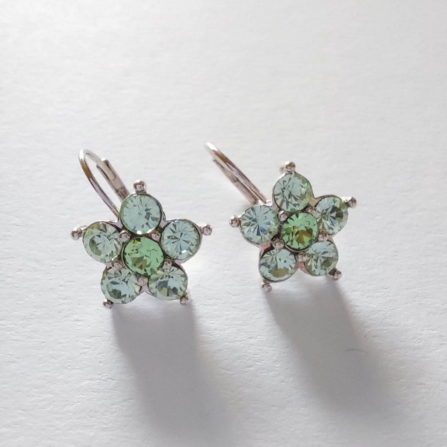 3354 Vintage-Ohrringe mit Swarovski Kristallen 20mm