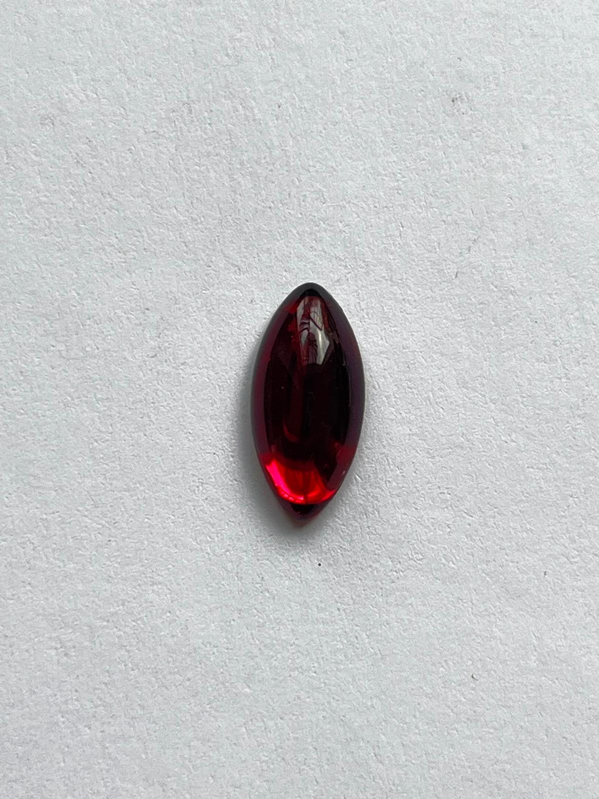 5824 Vintage Kunststoff Sphinx Cabochon 14mm