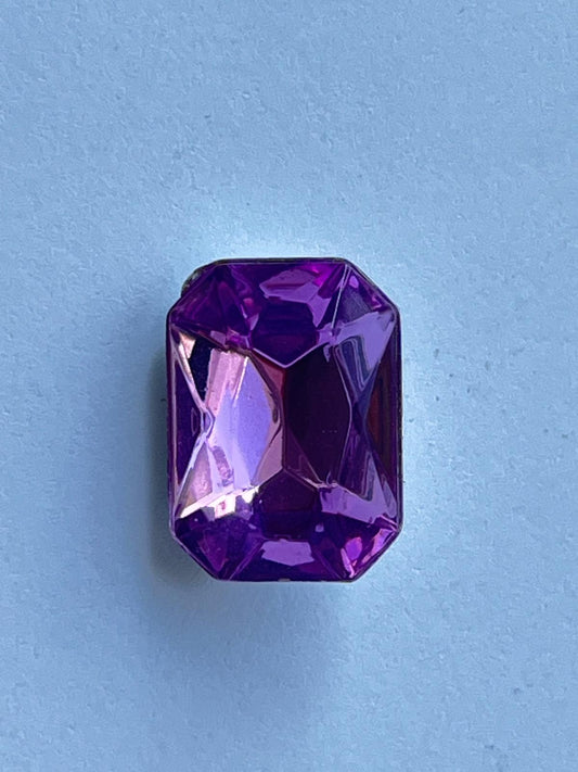 1043 Vintage Kunststoff Octagon Crystal Cut 12mm