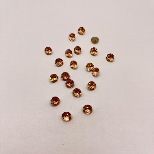 Swarovski® Chaton Light Peach SS29