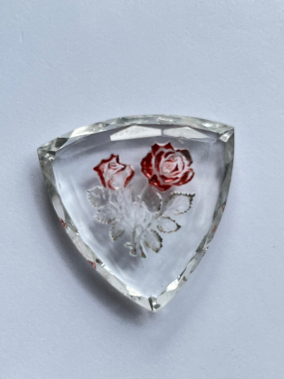 1029 Vintage geprägter Reuleaux Cabochon 34mm