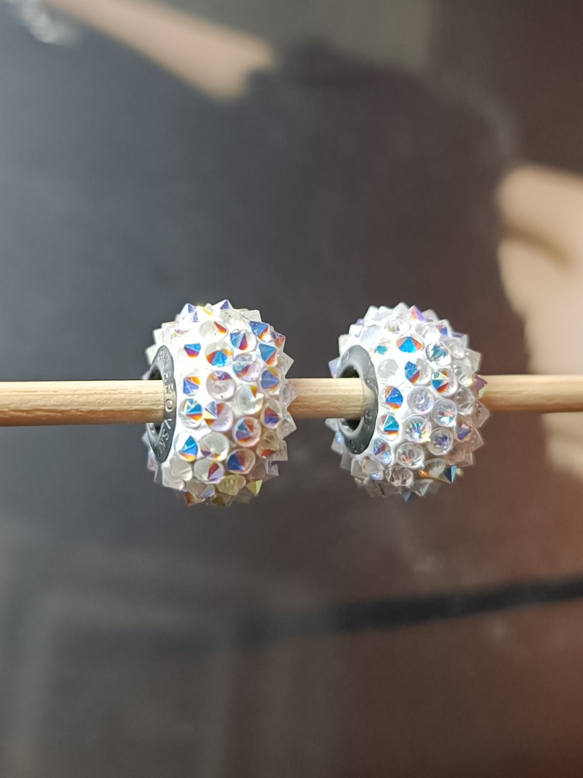 Swarovski® Charms Besatz Aurore Boreale Spike 15mm