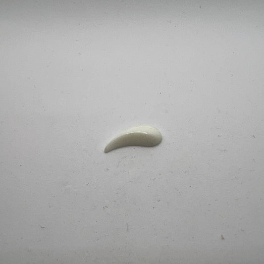 1131 Vintage Kunststoff Drop Cabochon 21mm