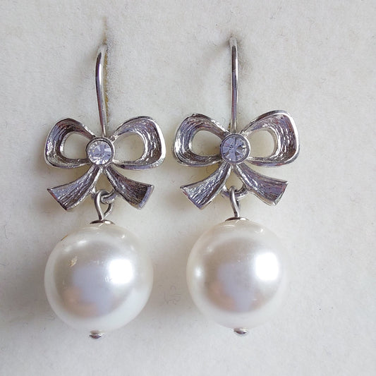 3162 Vintage-Ohrringe mit Swarovski Pearls 30mm