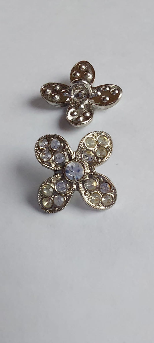 4015 Knöpfe mit Swarovski Kristallen 15mm