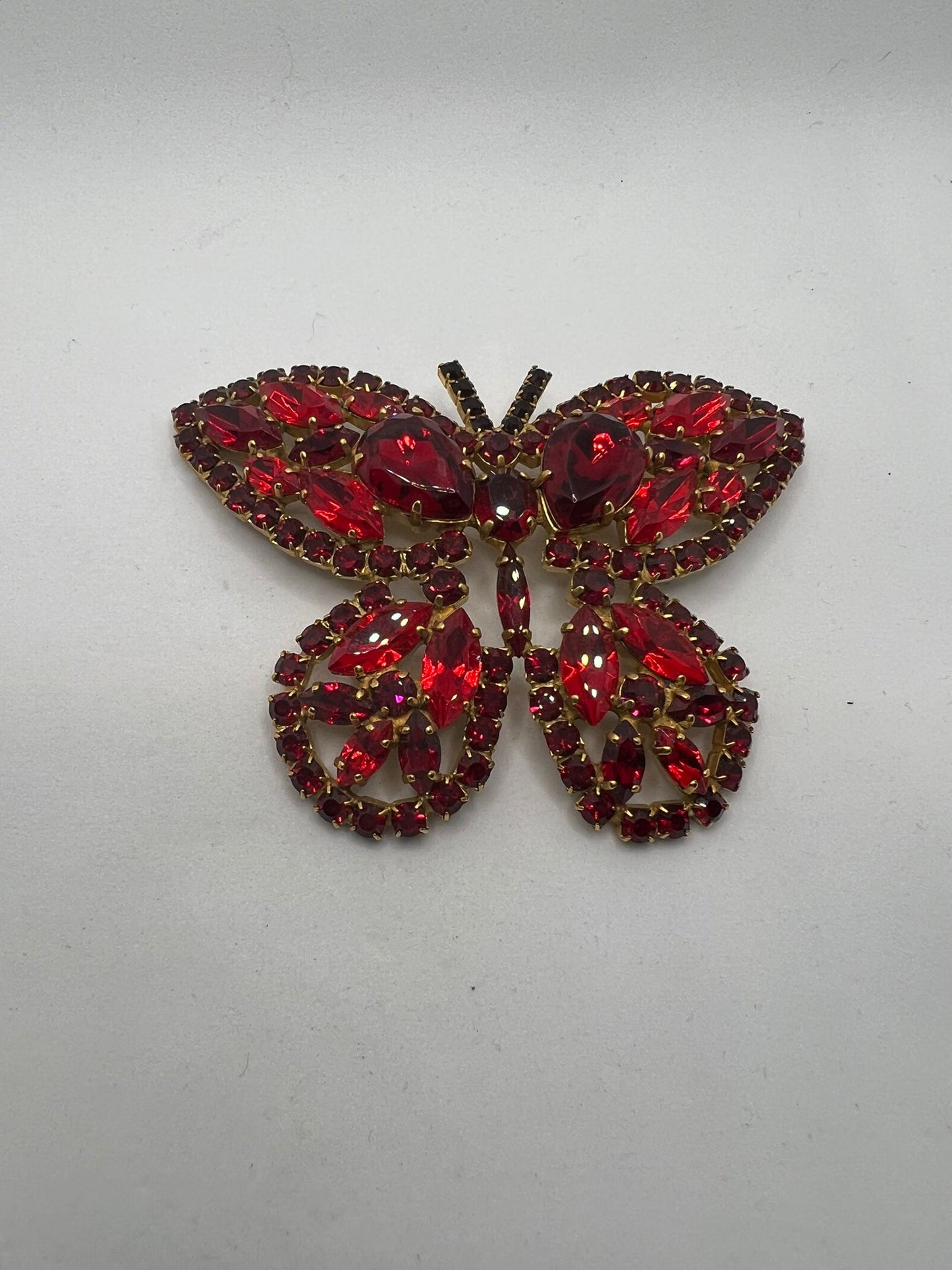8869 Vintage Swarovski Kristallen Brosche 90mm