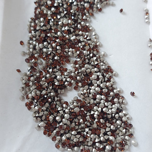 Swarovski® Chaton Smoked Topaz PP15