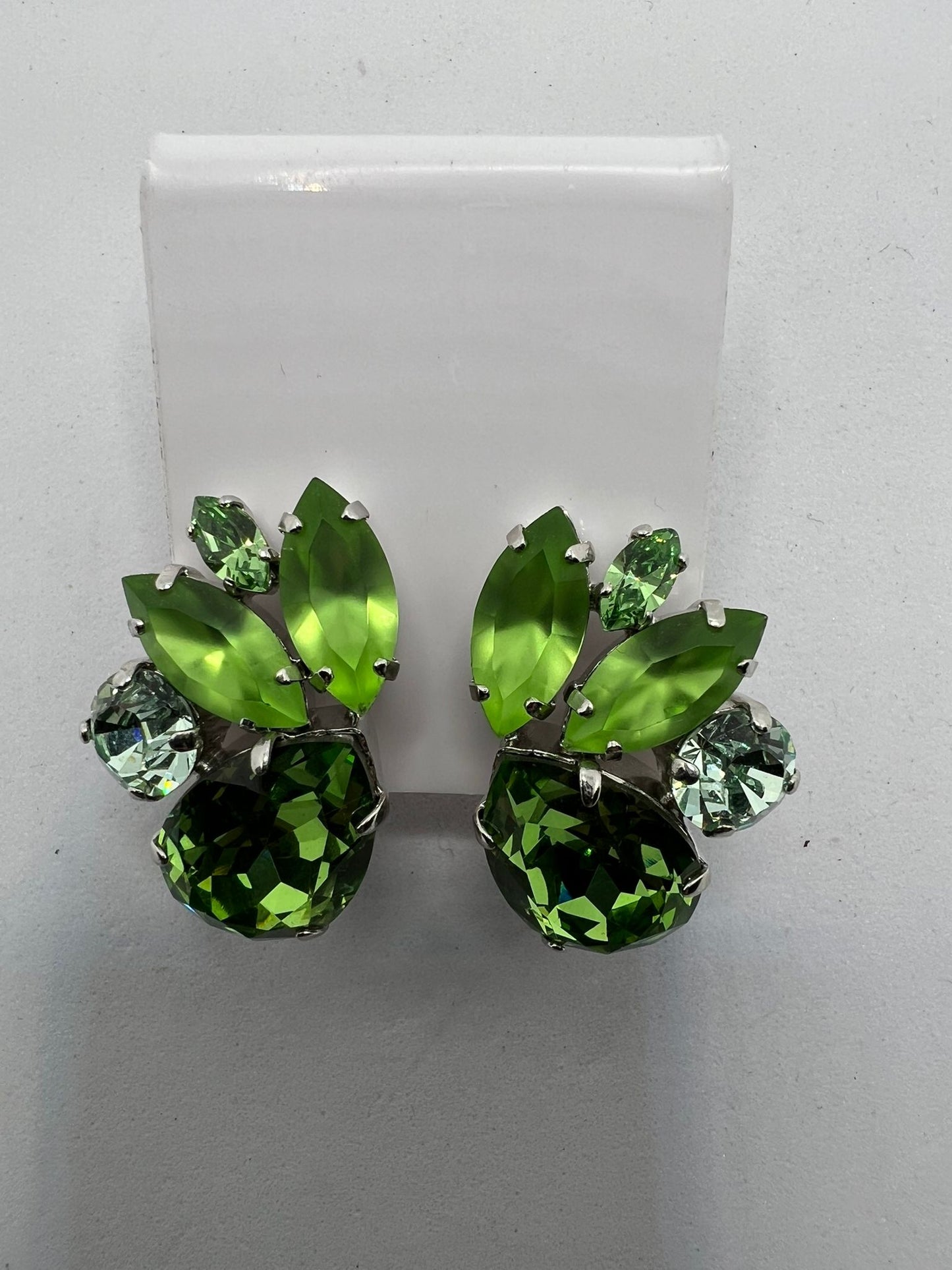 30547 Vintage Swarovski Kristallen Ohrclip 29mm
