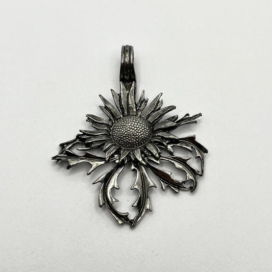 1149 Vintage Trachtenschmuck Kettenanhänger Löwenzahn 62mm