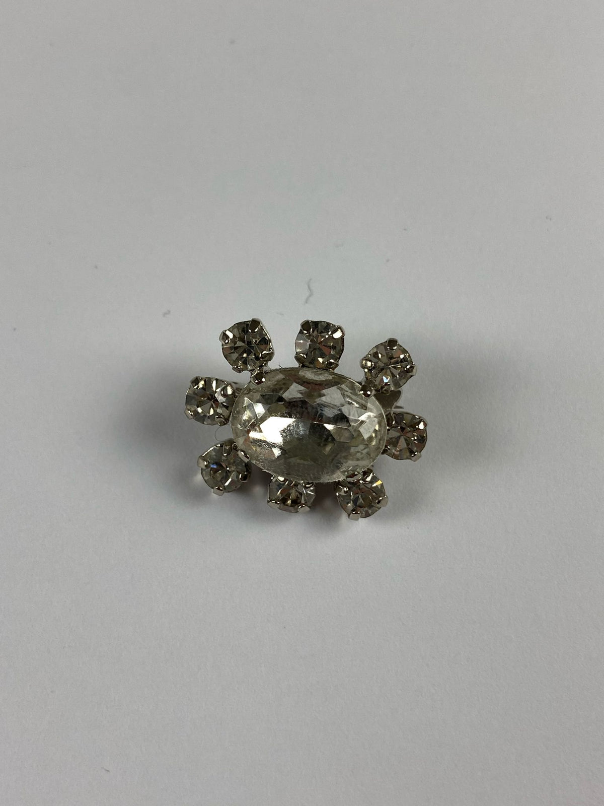8707 Vintage Swarovski Kristallen Brosche 23mm