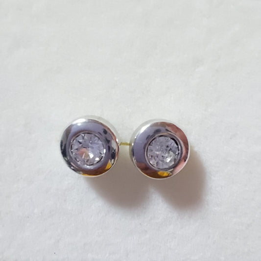 3678 Vintage Ohrringe mit Swarovski Kristallen 7mm