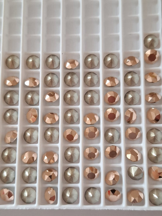 Swarovski® Chaton Rosé Gold SS29