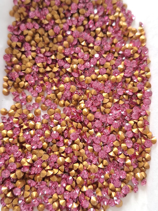 Swarovski® Chaton Vintage Rose Gold Foiled PP29