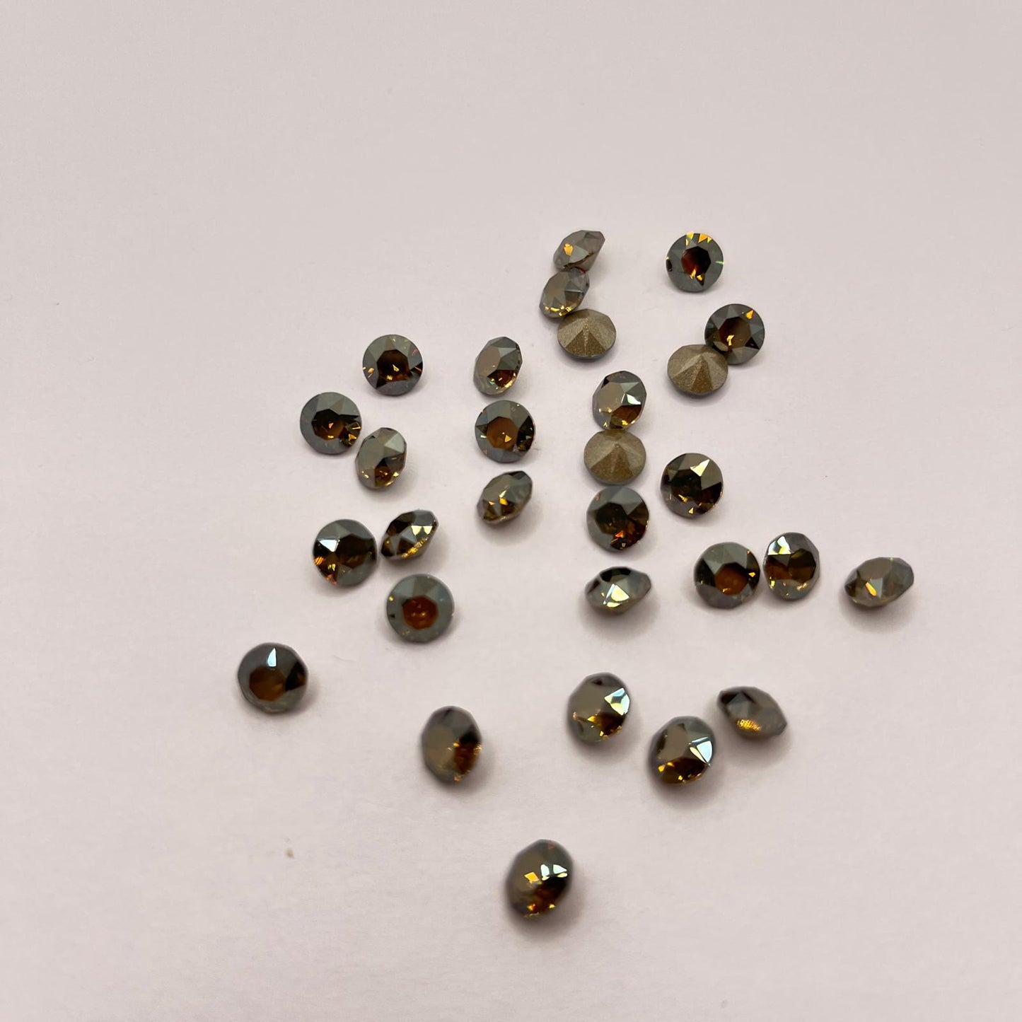 Swarovski® Chaton Bronze Shade SS29