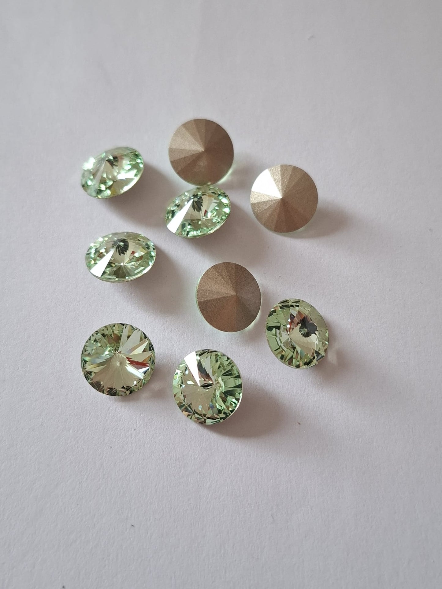 Swarovski® Rivoli Chrystolite 10mm
