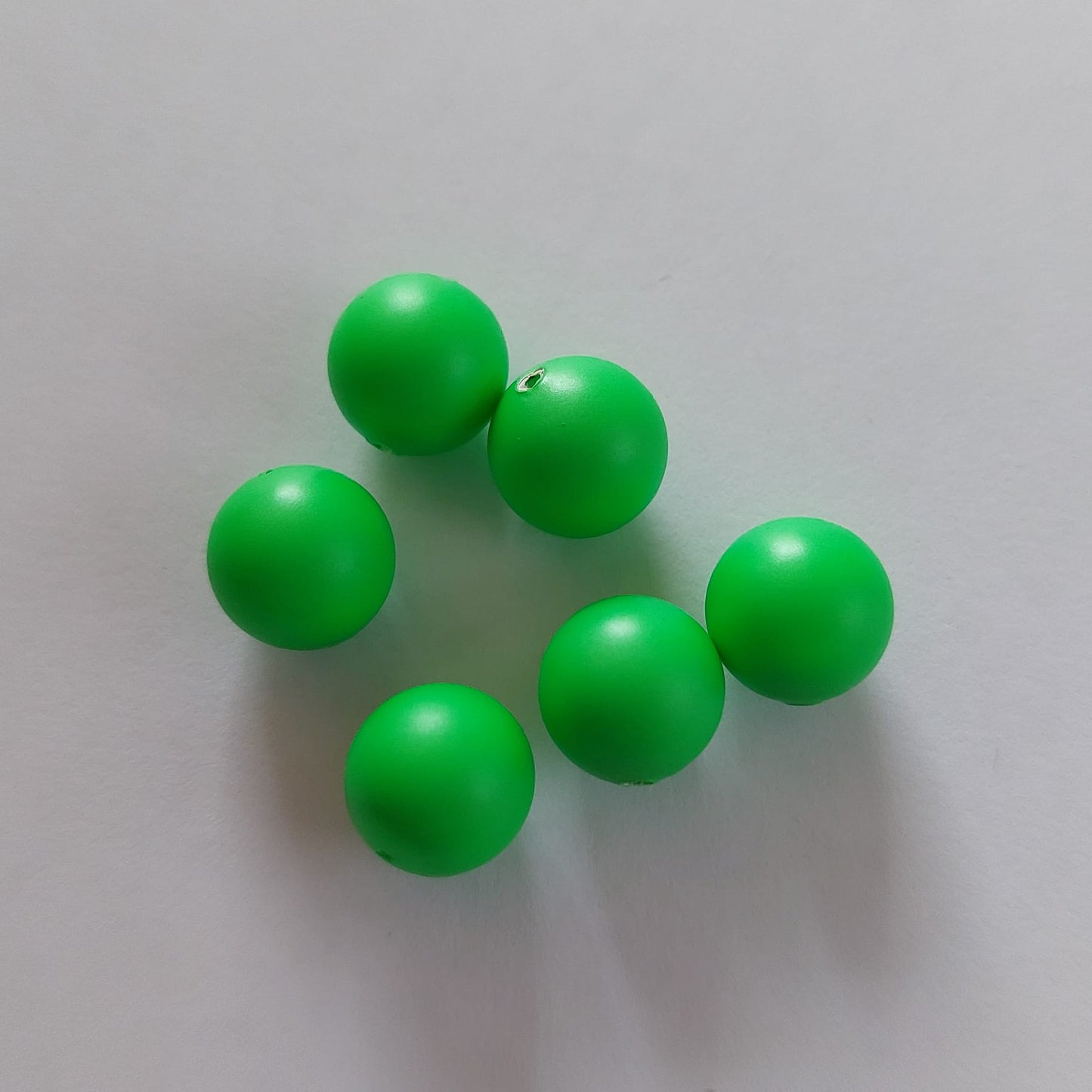 Swarovski® Pearl Neon Green Pearl 10mm