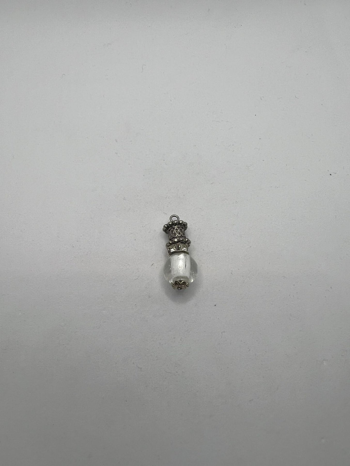 1178 Vintage Rhodium Anhänger Charm 25mm