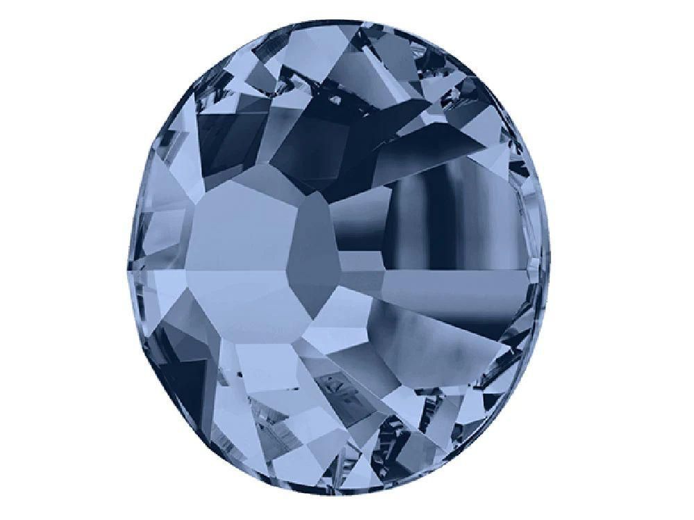 Swarovski® Nail Crystals Flat Rund Montana SS3