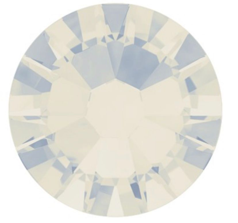Swarovski® Nail Crystals Flat Rund White Opal SS30
